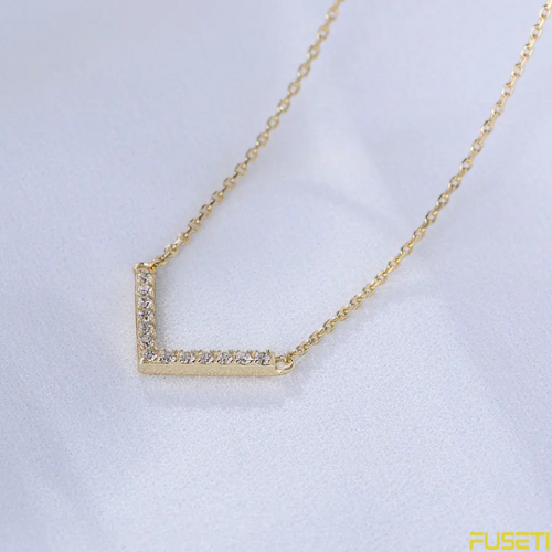 V-shaped chevron necklace made from 18k gold-plated 925 sterling silver cubic zirconia and moissanite gift for Valentine's Day!