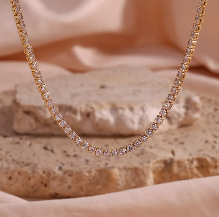 Square Crystal Zircon Necklace – 18K Gold Plated Stainless Steel | Elegant Women’s Pendant Necklace