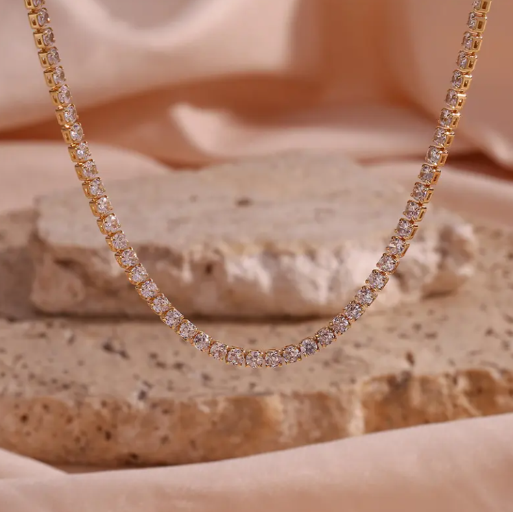 Square Crystal Zircon Necklace – 18K Gold Plated Stainless Steel | Elegant Women’s Pendant Necklace